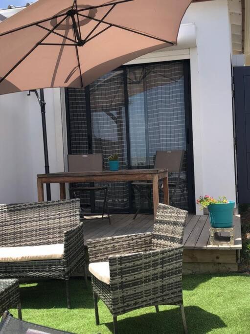 Vacances Entre Mer Et Colline Quarter of Orleans Ngoại thất bức ảnh